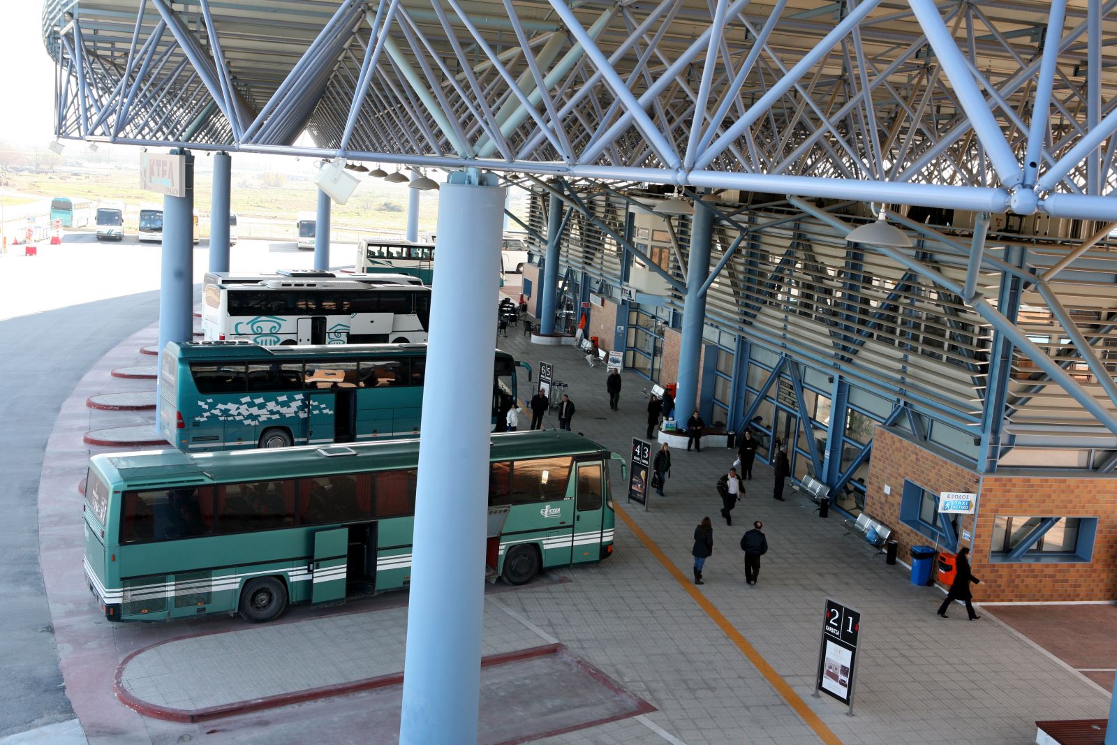 Δρομολόγια Πρωτοχρονιάς Υπεραστικού ΚΤΕΛ Τρικάλων
