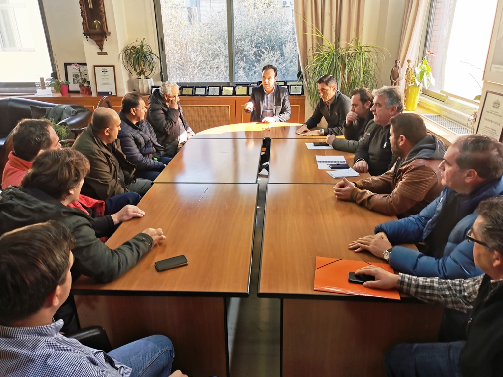 Πράξεις για καθαριότητα – εξοπλισμό εργαζομένων στον Δ. Τρικκαίων