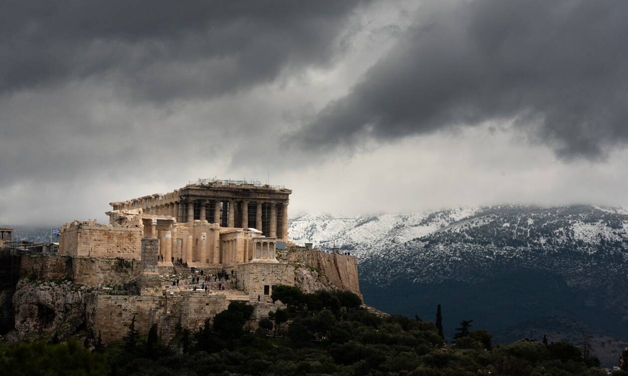 Άστατος ο καιρός το Σαββατοκύριακο: Βροχές και μποφόρ