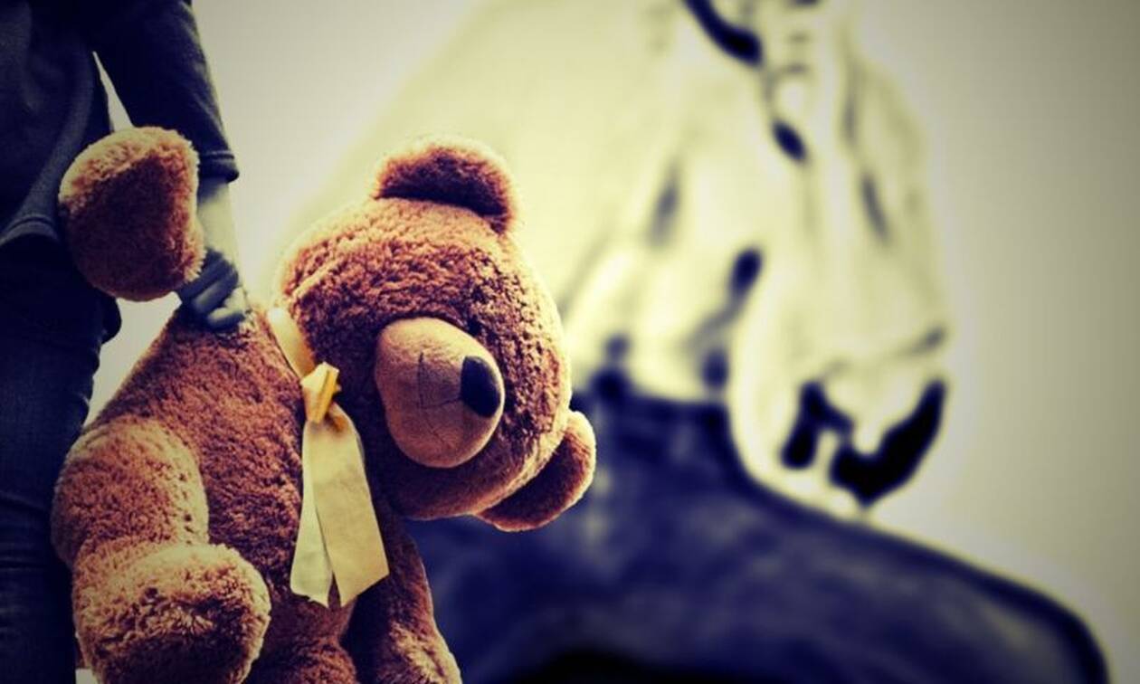 Φρίκη: Υπέρβαρη έκατσε πάνω σε 9χρονο για τιμωρία – Νεκρό το παιδί