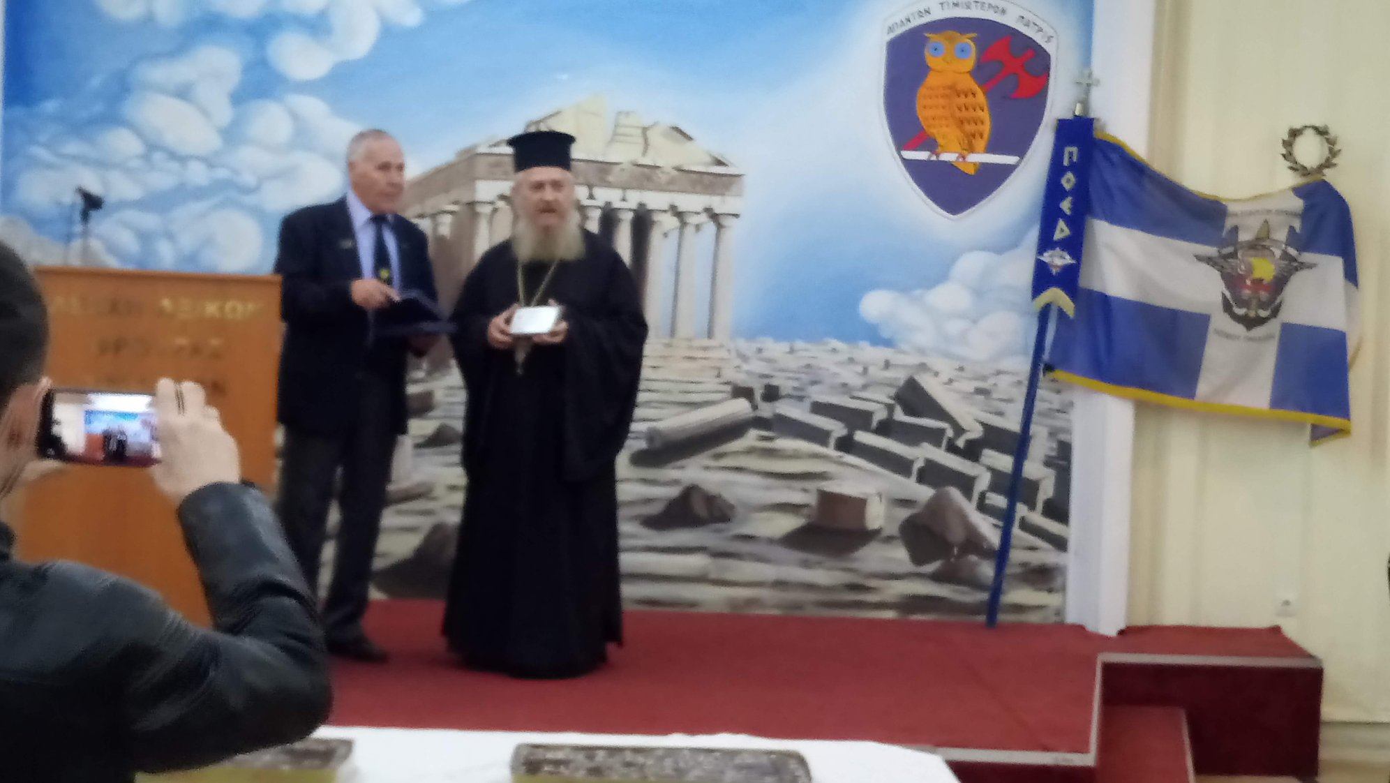 Στα Τρίκαλα “Παπα-Κομάντο” στο δυναμικό της Λέσχης Ειδικών Δυνάμεων-Η μόνη Λέσχη Ειδικών Δυνάμεων της Ελλάδας που έχει μέλος Ιερέα