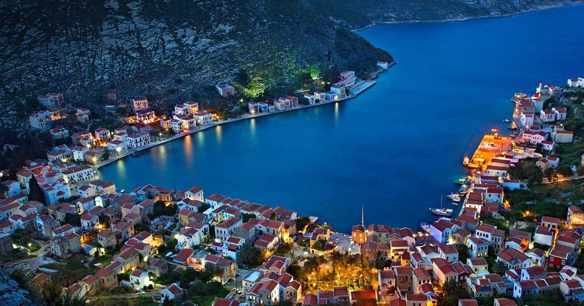 Καστελόριζο: Mια ζωγραφιά στη μέση του πελάγους