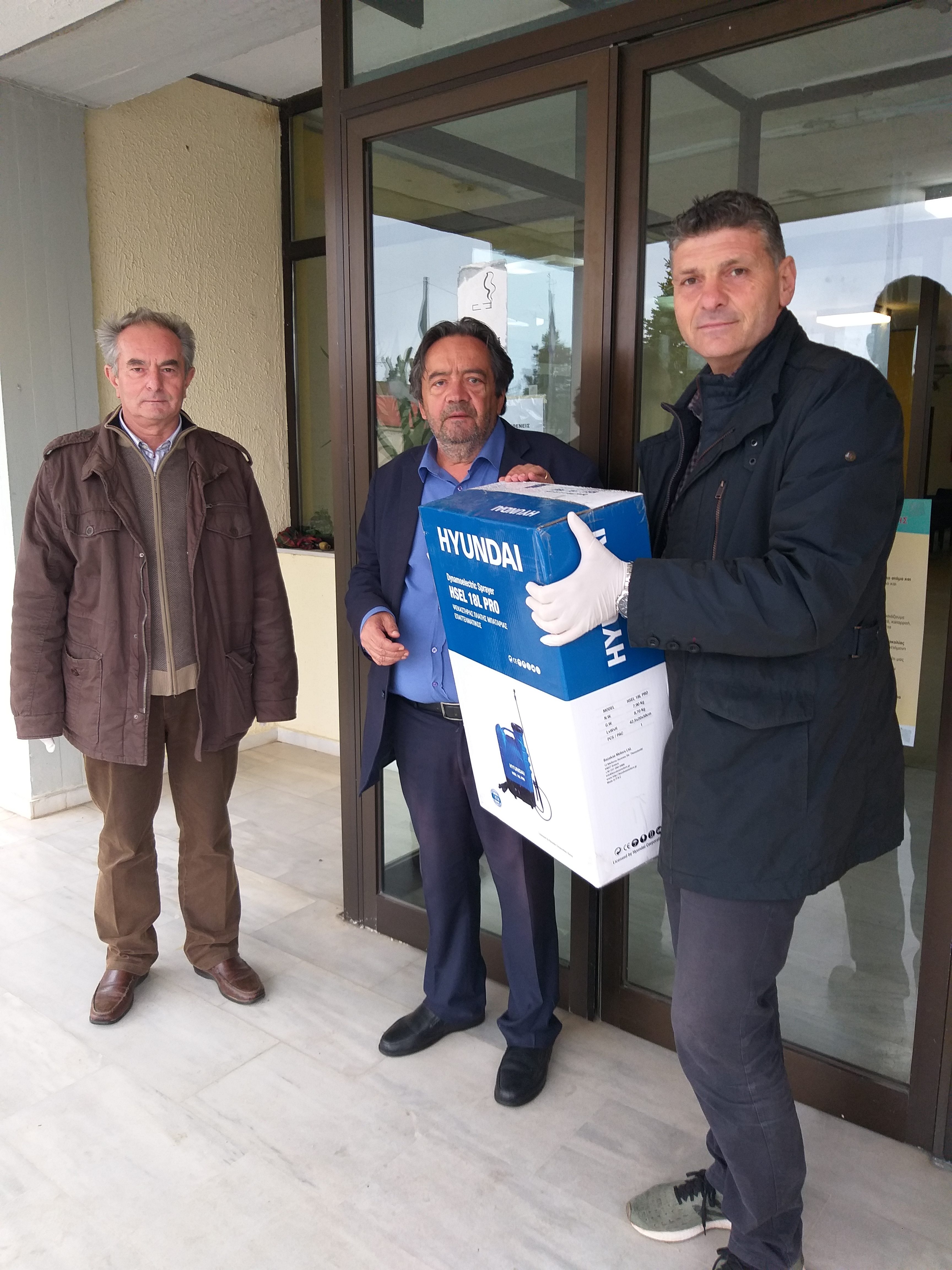 Δωρεά στο Κέντρο Υγείας Πύλης από τον Κυνηγετικό Σύλλογο Πύλης