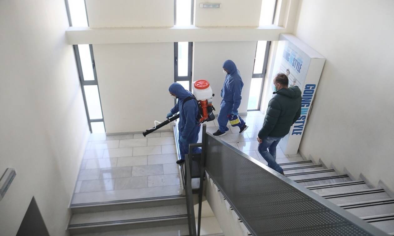 Κλειστά σχολεία – Κοροναϊός: Δείτε το λόγο που έκλεισαν όλα τα εκπαιδευτικά ιδρύματα