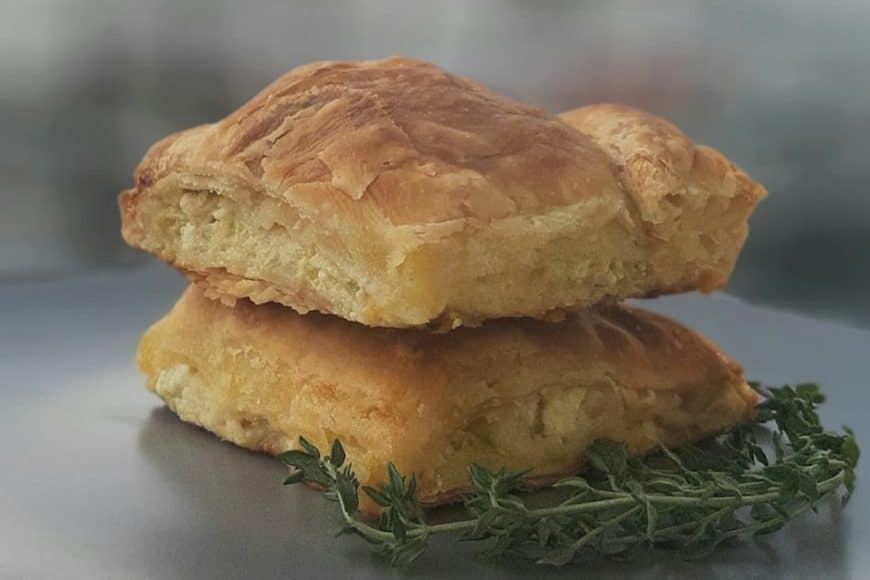 Πρασόπιτα με κρέμα και τυριά
