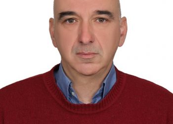 Μητρονάτσιος: Η “παράγκα” των ημέτερων του Κώστα Μαράβα