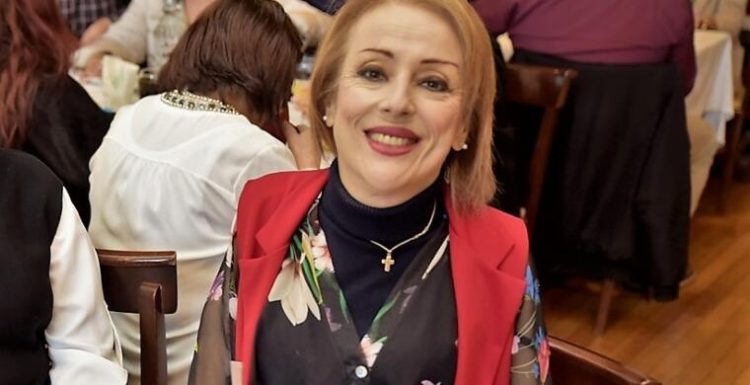 Σε ηλικία 44 ετών “έφυγε” η Ελένη Καϊμά, η πρόεδρος της ΑΡΩΓΗΣ που έκανε κίνημα τη συγκέντρωση καπακιών για καλό σκοπό
