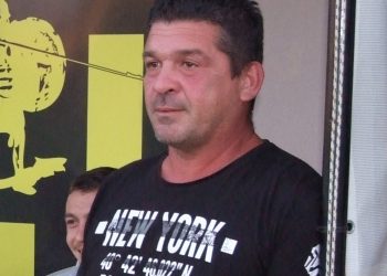 Θρήνος για τον χαμό του Βασίλη Χλέκου-Έφυγε σε ηλικία 49 ετών