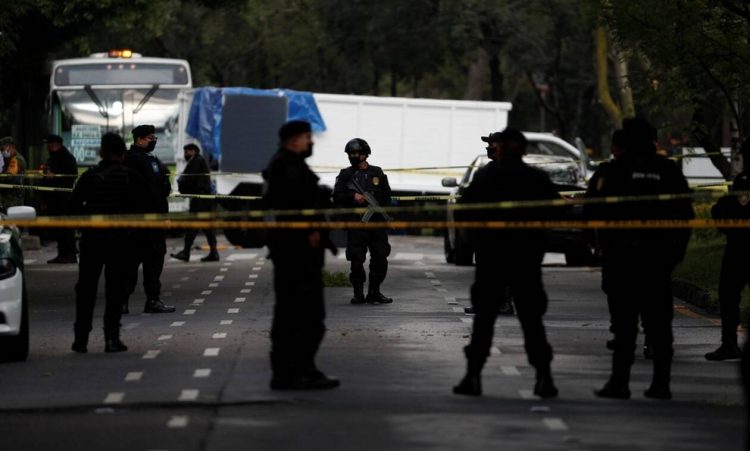 Φρίκη στο Μεξικό: Βρέθηκαν 14 πτώματα σε δρόμο