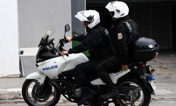 Πύργος: Απόπειρα αρπαγής 14χρονου – «Μας είπε η μαμά σου να σε πάμε σπίτι»