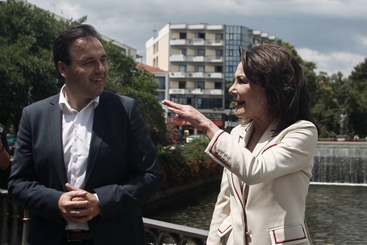 Στα Τρίκαλα “περπάτησε” σήμερα η Πρόεδρος της Επιτροπής «ΕΛΛΑΔΑ 2021» Γιάννα Αγγελοπούλου-Δασκαλάκη