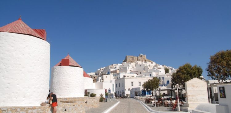 Αστυπάλαια: Μια covidfree πεταλούδα στο Αιγαίο για αξέχαστες διακοπές