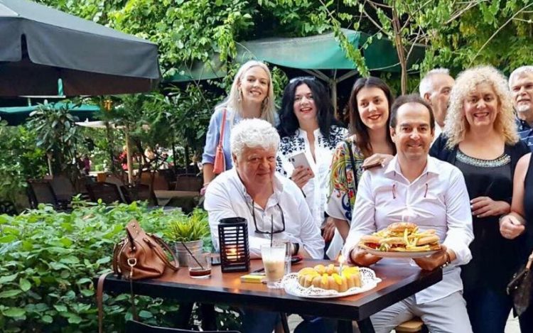 Όταν ο mr. Burger έχει γενέθλια…