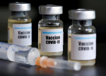 Ενημέρωση για την πορεία ανάπτυξης εμβολίων για τον κορωνοϊό από τον Τρικαλινό καθηγητή Ηλία Μόσιαλο