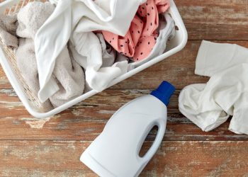 Ο σωστός τρόπος για να πλύνετε τα ρούχα του μωρού
