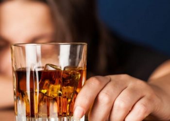 Συσκευή τσέπης που εντοπίζει τα ποτά «μπόμπες»