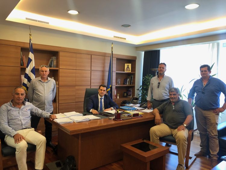 Κ.Σκρέκας: Στηρίζουμε έμπρακτα τους παραγωγούς των λαϊκών αγορών