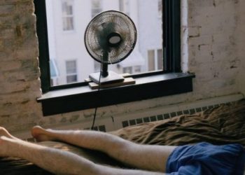 Γιατί δεν πρέπει να κοιμάστε ποτέ με τον ανεμιστήρα ανοιχτό