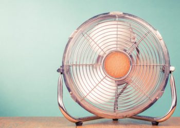 Πώς ο ανεμιστήρας γίνεται σαν air condition για συνεχή δροσιά στο δωμάτιο