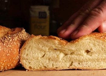 Πώς διατηρείται περισσότερες μέρες το ψωμί