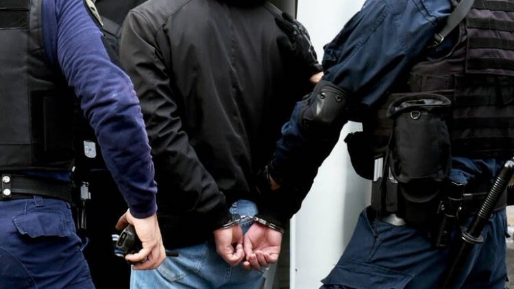 Σύλληψη για κλοπή σε σούπερ μάρκετ
