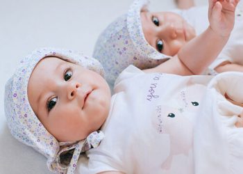 Δίδυμα: Γιατί το μεταξύ τους δέσιμο είναι τόσο ιδιαίτερο;