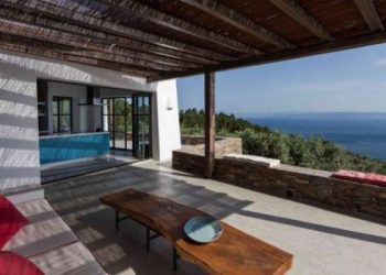 Γιατί οι ξένοι θέλουν να αγοράσουν εξοχικό στην Ελλάδα;