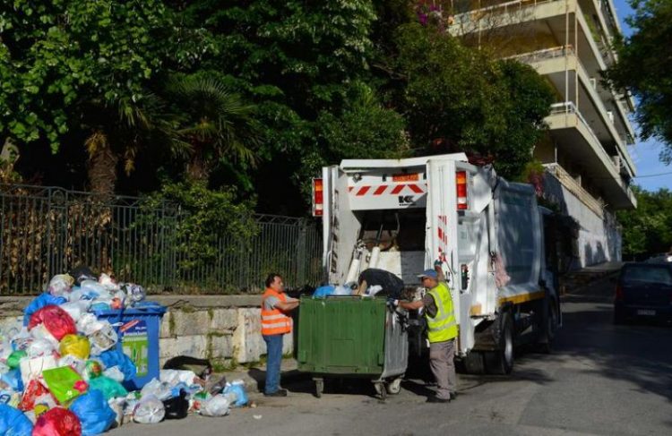 Λόγω καύσωνα μόνο το βράδυ η αποκομιδή απορριμμάτων στον Δήμο Τρικκαίων
