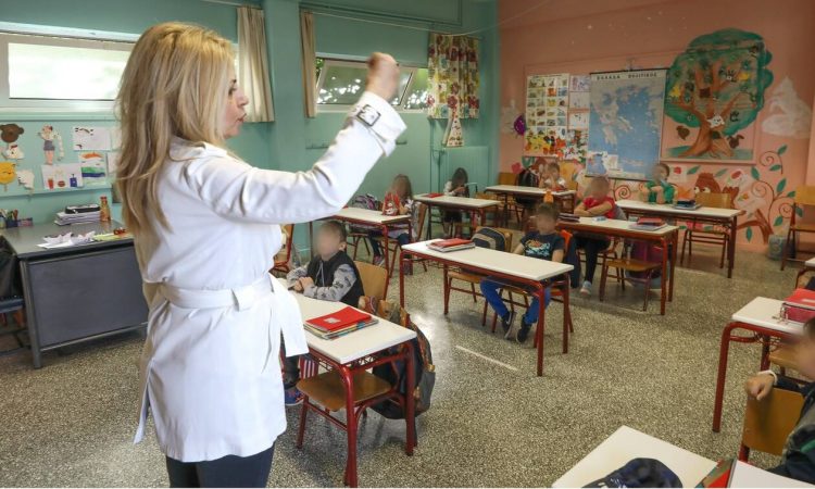 Κορονοϊός – Σχολεία: Τα δύο σενάρια για την επιστροφή στα θρανία