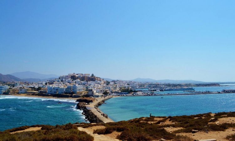 Καιρός: Με μποφόρ και άνοδο της θερμοκρασίας η Τετάρτη
