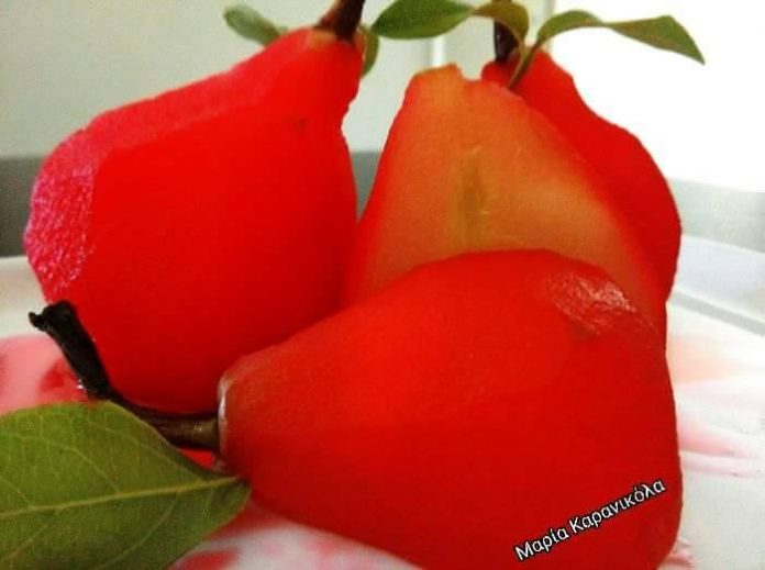Αχλάδια με κόκκινο κρασί