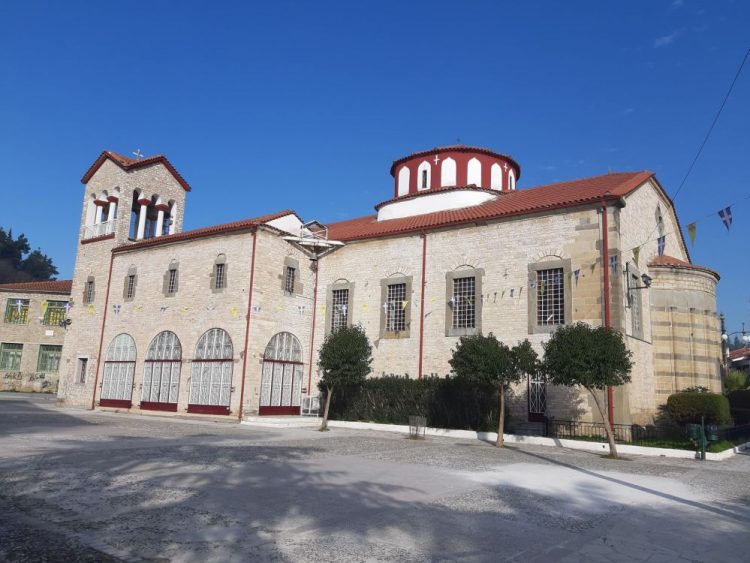 Καθημερινή Θεία Λειτουργία στην Αγία Επίσκεψη