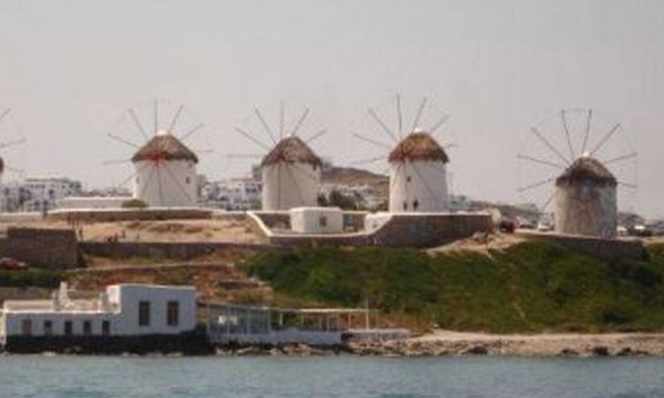 Γιατί αποκαλούμε τη Μύκονο «νησί των ανέμων»;