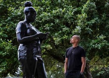 Μεγάλη Βρετανία: Μόλις το τρίτο δημόσιο άγαλμα που απεικονίζει μαύρη γυναίκα