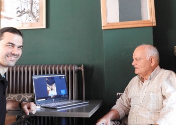 «Γεια σου παππού, γεια σου γιαγιά»… μέσω τεχνολογίας-Δήμος Αγράφων, Δήμος Τρικκαίων και e-trikala συνεργάστηκαν για on line επαφή των εγγονών με τους παππούδες τους
