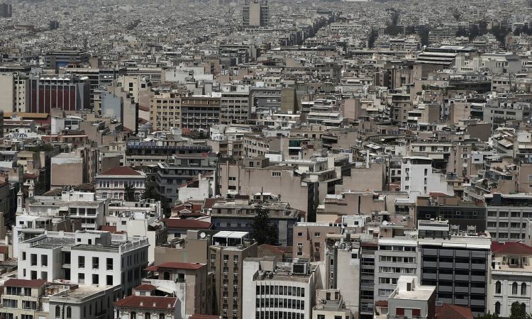 Φορολογικές δηλώσεις και αδήλωτα τετραγωνικά: Καμία παράταση – Πότε εκπνέουν οι προθεσμίες