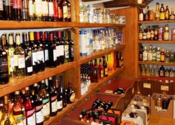 Σύλληψη για κλοπή ποτών από σουπερμάρκετ