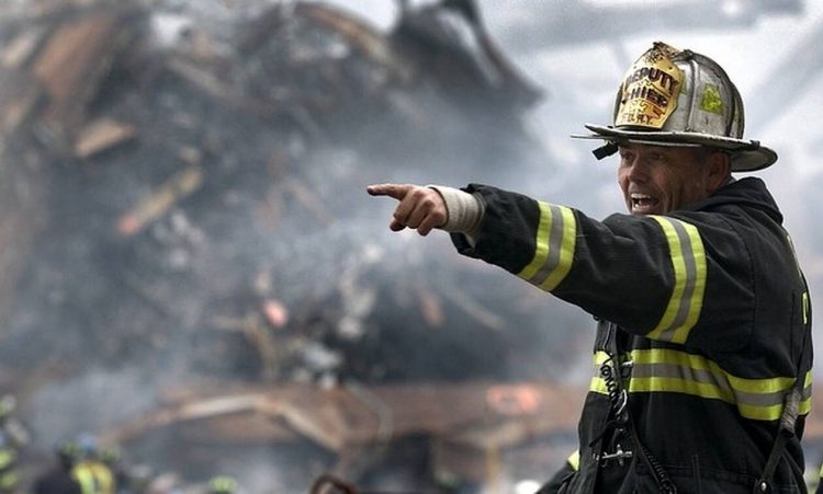 Τσεχία: 11 νεκροί από πυρκαγιά σε πολυκατοικία – Συγκλονιστικές εικόνες