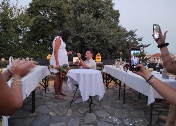 Είπε το ναι η Μπιάνκα στον Ανδρέα!!!-Ένας ρομαντικός γάμος στο Φρούριο στα Τρίκαλα