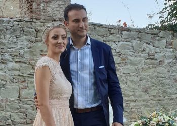 Την εκλεκτή της καρδιάς του Βίκυ Κεχαγιά παντρεύτηκε ο γραμματέας του ΚΙΝΑΛ Τρικάλων Γιώργος Μανώλης