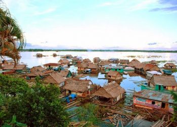 Iquitos: Η μεγαλύτερη πόλη χωρίς οδική πρόσβαση