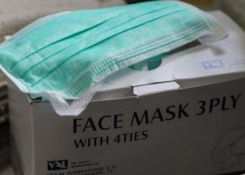 69.000 ευρώ για μάσκες στου14.193 μαθητές των Τρικάλων