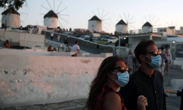 Κορονοϊός: Σε κλοιό μέτρων Μύκονος και Χαλκιδική -Τι ισχύει από σήμερα