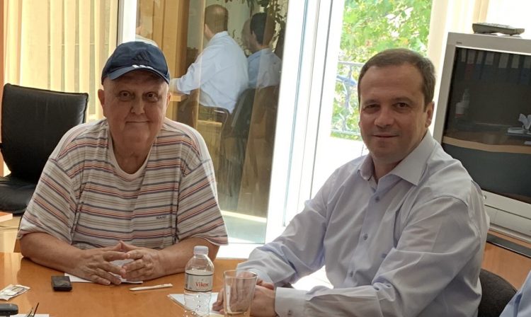Aποχαιρετιστήριο μήνυμα του Θανάση Λιούτα για τον θάνατο του δημάρχου Φαρκαδόνας Γιάννη Σακελλαρίου