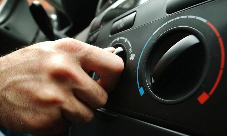 Air Condition: Πώς θα δουλεύει στο φουλ χωρίς να καις πολύ βενζίνη;