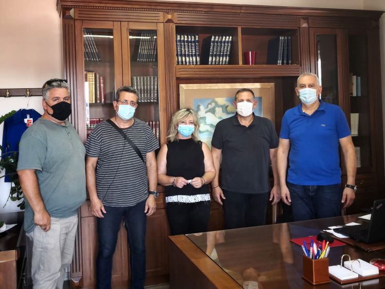 Επίσκεψη των εθελοντών σε Πρωτοβάθμια και Δευτεροβάθμια εκπαίδευση