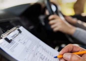Συλλήψεις στα Τρίκαλα για πλαστά διπλώματα οδήγησης
