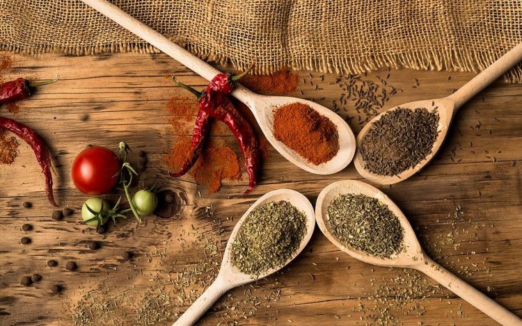 Tips για την ενίσχυση του ανοσοποιητικού κατά των ιώσεων με φυσικά προϊόντα από το… περιβόλι της φύσης