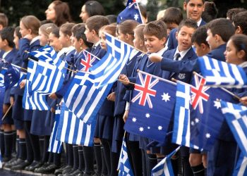 Ομογενείς Αυστραλίας: Μια φρεγάτα για τη μάνα Ελλάδα