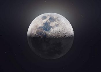 Φωτογραφία του φεγγαριού 85 megapixel δείχνε με λεπτομέρεια τους κρατήρες του